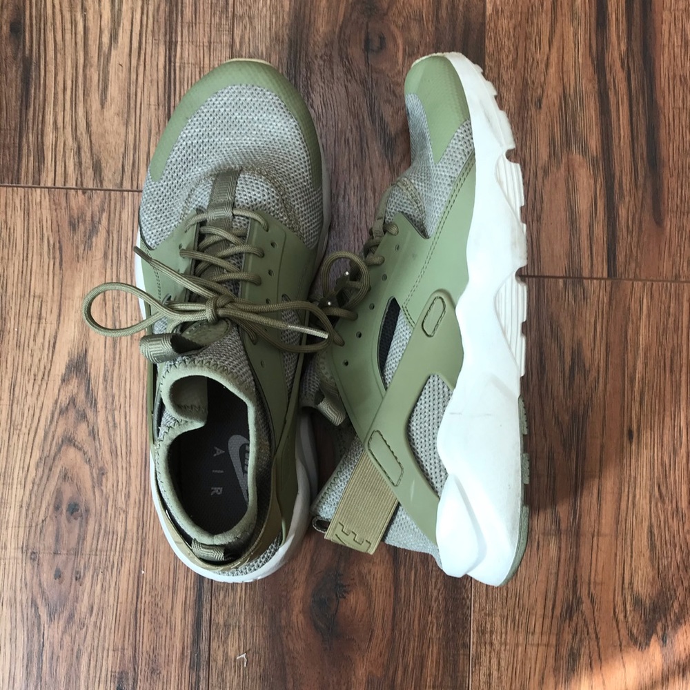 Nike Huaraches